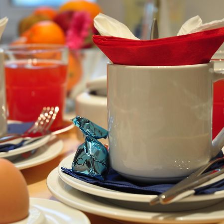 Quodlibet Guesthouse Rome Bagian luar foto